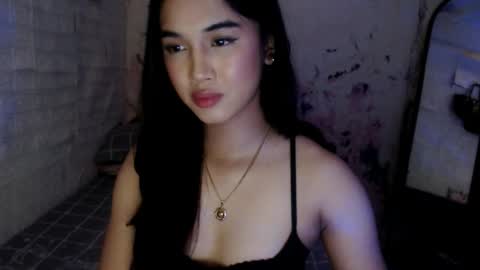 amarariches online show from October 16, 9:35 pm