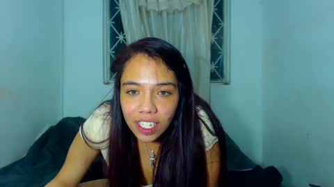 Snapshot of amararoberts08 chatting on January 5, 2:06 am Amara Julia online show from January 5, 2:06 am