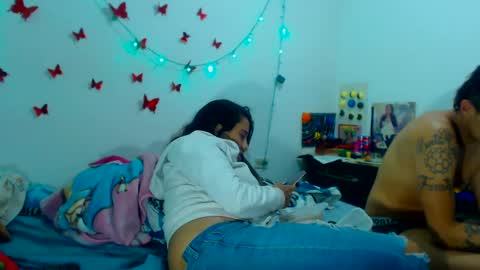 Snapshot of amararoberts08 chatting on December 18, 2:42 am Amara Julia online show from December 18, 2:42 am