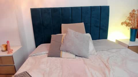 Amara Yasbel online show from September 28, 5:44 pm