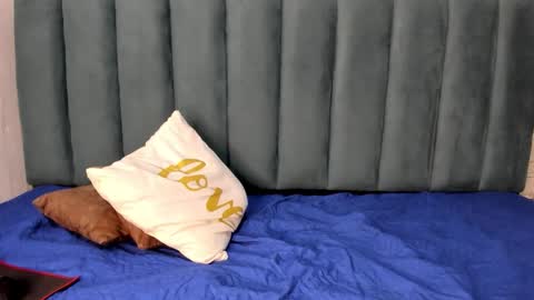 Amare online show from November 4, 7:37 pm