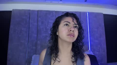 Emily online show from May 10, 11:49 am