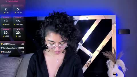 Emily online show from February 24, 5:09 pm