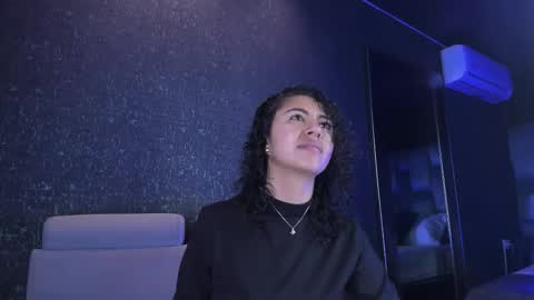 Emily online show from March 3, 10:00 am