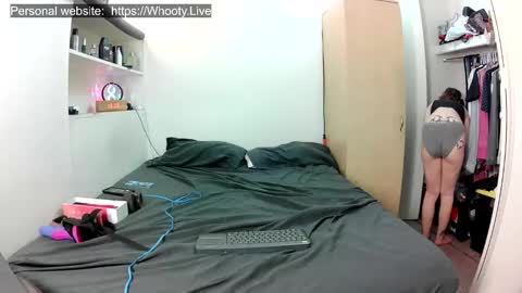 Kissra online show from September 9, 11:38 pm