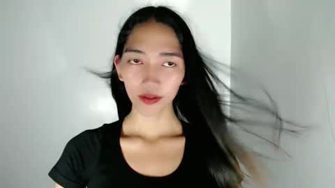 CALL ME GRACE online show from April 25, 1:35 pm