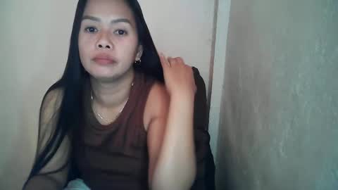 Snapshot of amazingass4u chatting on February 5, 6:56 am SizzlingAss4u online show from February 5, 6:56 am