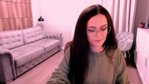 Izza online show from June 1, 10:38 am
