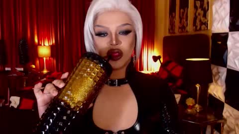 MISS JAZMINE QUEEN OF HELLFIRE online show from November 8, 10:51 am