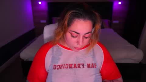 Ellie online show from September 16, 10:57 pm