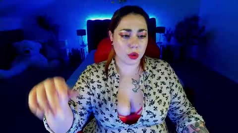 Ellie online show from March 9, 4:16 am