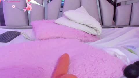   online show from February 27, 1:19 am