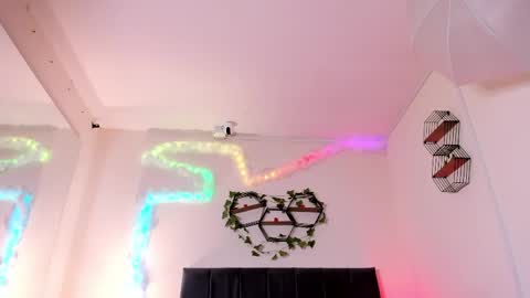 ambar_gh1 online show from April 22, 9:55 pm