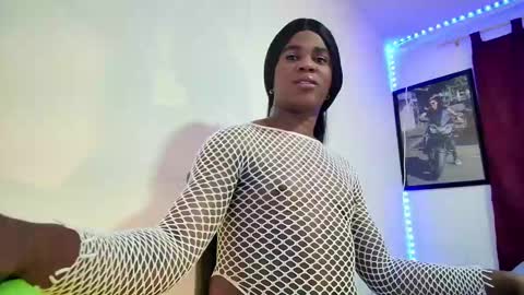 ambar gil  online show from December 31, 6:13 pm