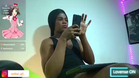 ambar gil  online show from January 14, 6:28 pm