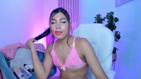 Ambar online show from February 11, 6:44 pm