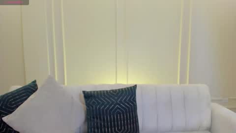 Ambar  online show from February 1, 10:56 am