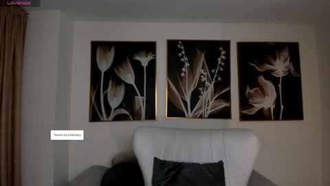 Ambar  online show from May 11, 11:50 am