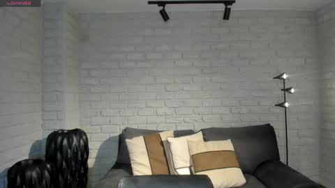 Ambar  online show from May 30, 11:08 am