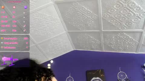 Snapshot of ambeer_cute chatting on February 27, 7:04 pm Amber online show from February 27, 7:04 pm
