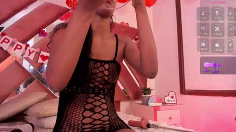  Amber  online show from February 17, 7:57 pm