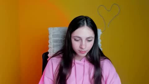 Amber online show from February 5, 12:53 pm