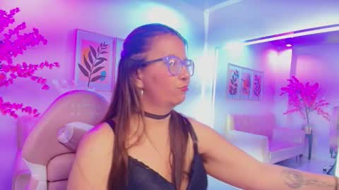 amber__rouge online show from January 10, 4:51 am