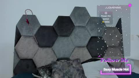 Amber  online show from January 26, 1:15 pm