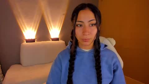 Snapshot of amber_curly chatting on February 13, 11:15 pm amber_curly online show from February 13, 11:15 pm