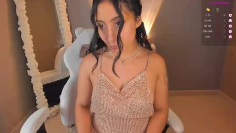 Snapshot of amber_curly chatting on February 7, 11:55 pm amber_curly online show from February 7, 11:55 pm