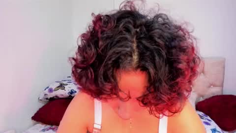 Snapshot of amber_demons chatting on February 28, 10:39 pm Amber Demons online show from February 28, 10:39 pm