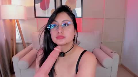 Amber online show from October 1, 6:18 pm