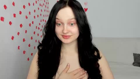 call me Amber online show from March 5, 8:12 am