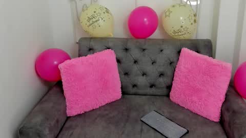 ammber online show from February 5, 12:06 pm