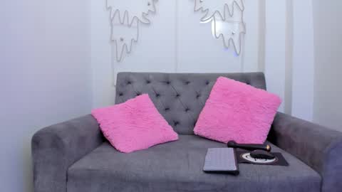 ammber online show from March 1, 12:12 pm
