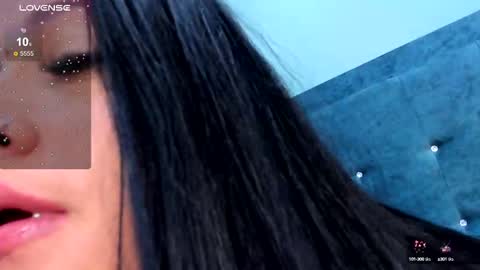 Amber Collins online show from February 25, 2:15 pm