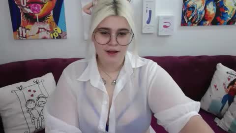 Amber online show from October 14, 2:14 am