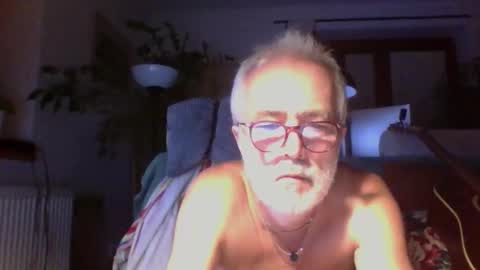 Snapshot of amberr11 chatting on September 15, 10:22 pm Amberr11 online show from September 15, 10:22 pm