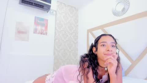 Snapshot of amberr_sweet_ chatting on September 15, 10:44 pm Amberr Sweet online show from September 15, 10:44 pm