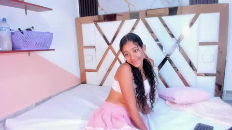 Amber online show from March 7, 6:54 pm