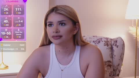 Amberseyes online show from January 26, 10:45 am