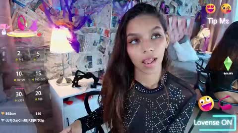 amber online show from October 30, 3:56 pm