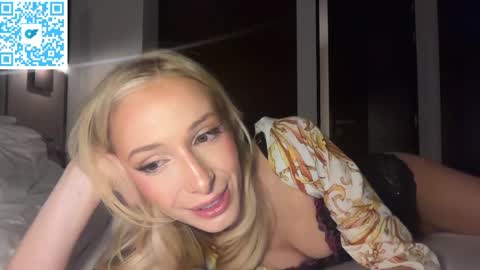 Ambre online show from April 6, 3:48 am