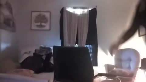 amdavis388 online show from January 6, 8:35 pm