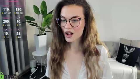 Ameli Lorans online show from February 18, 3:06 am