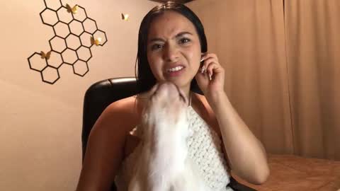 Amelia online show from October 28, 12:06 pm