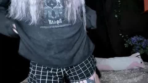 Amelia online show from November 30, 3:19 pm