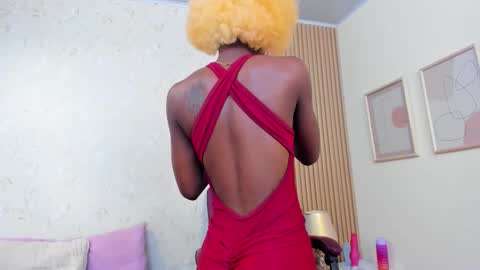 Amelia Adams online show from October 23, 5:47 pm