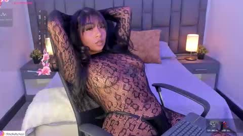 Amelia  online show from March 27, 1:01 pm