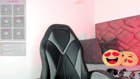 amelia_fry online show from September 19, 8:56 pm